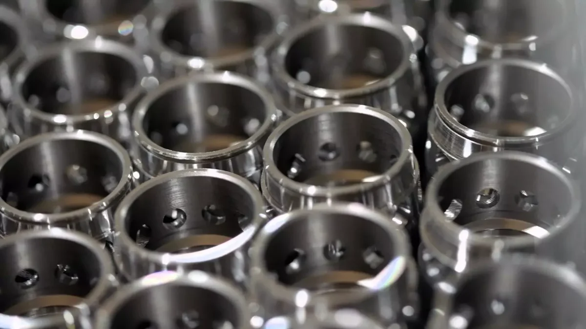 tornitura di precisione di minuterie metalliche