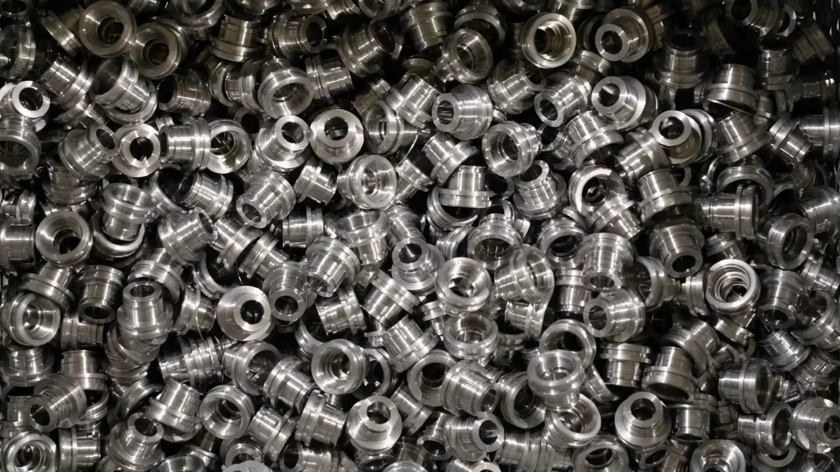 tornitura di precisione di minuterie metalliche